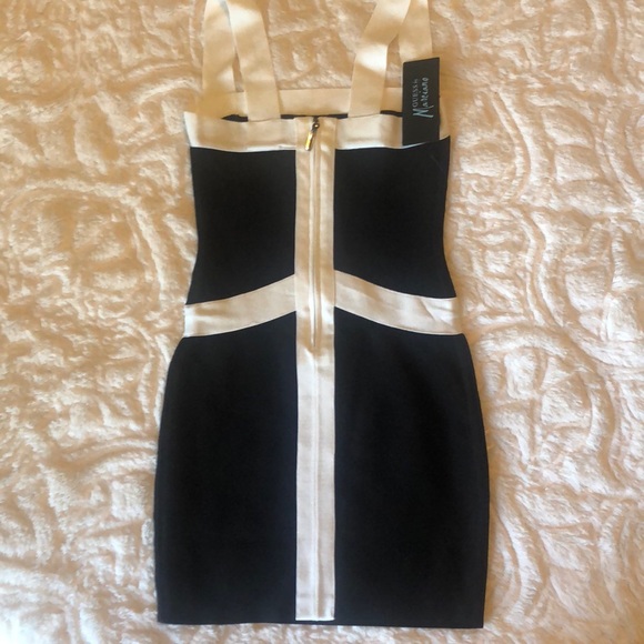 BRAND NEW!! NWT Guess Mini Dress - Picture 2 of 4